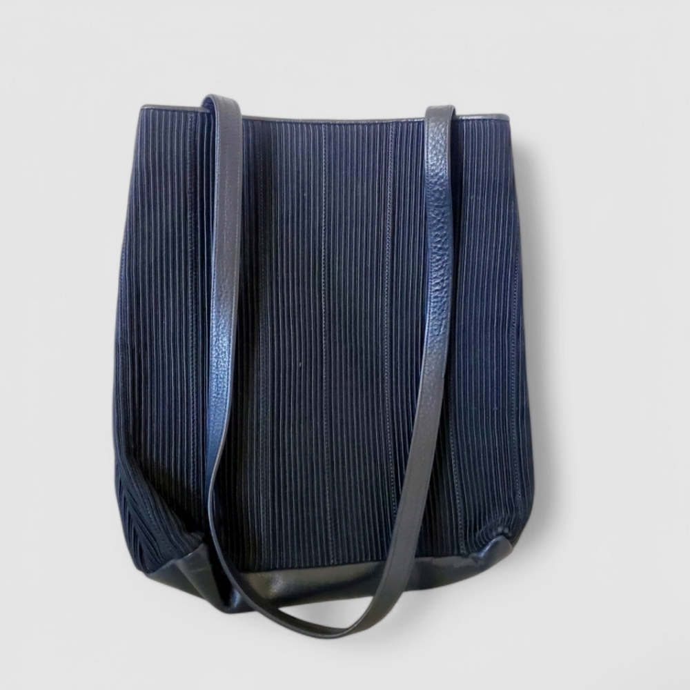 Sharif Americana Genuine Leather Minimalist  Pleated Luxury Tote Bag